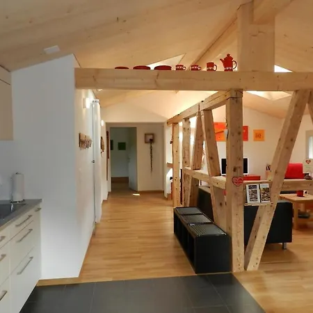 Апартаменты Simme-troeimli Appartement-fewo- Dusche- Wc 4-bettwohnung By Interhome Цвайзиммен